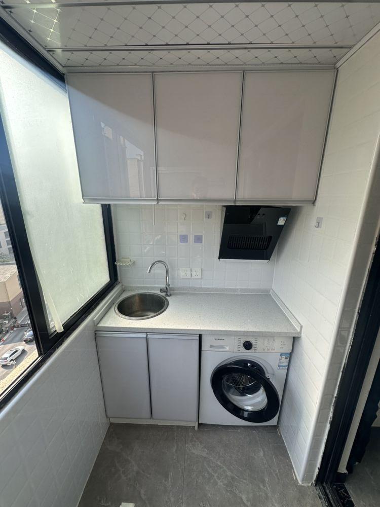 上海曹路现代农业园职工之家二手房房源图片