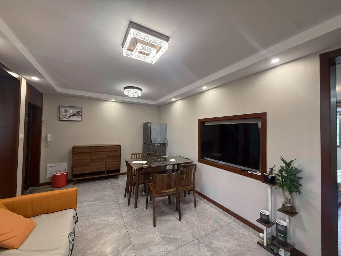 上海华高一村二手房房源图片