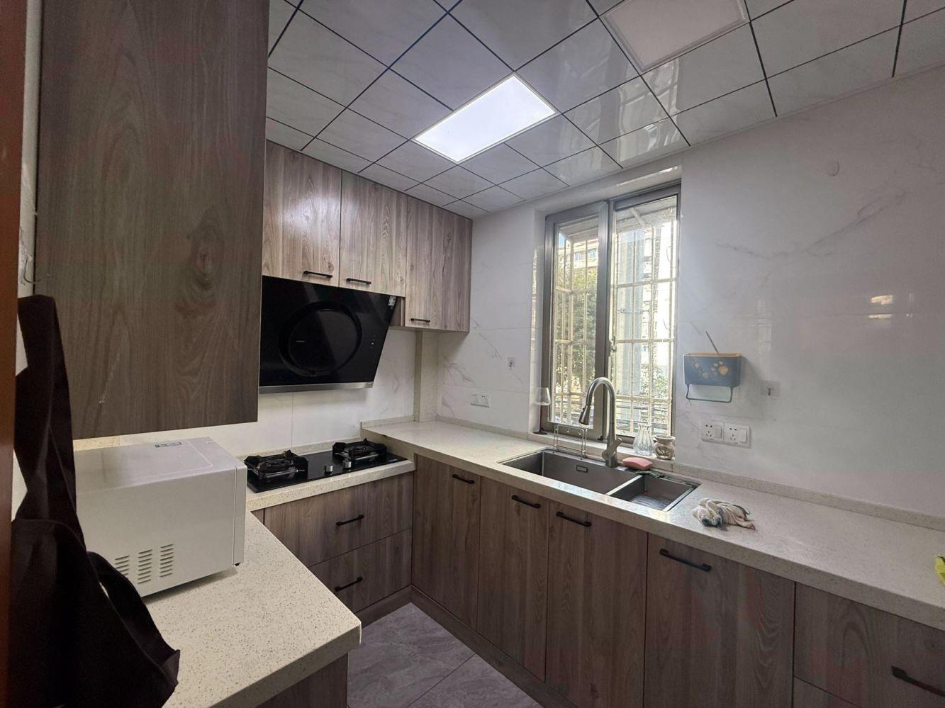 上海华高一村二手房房源图片