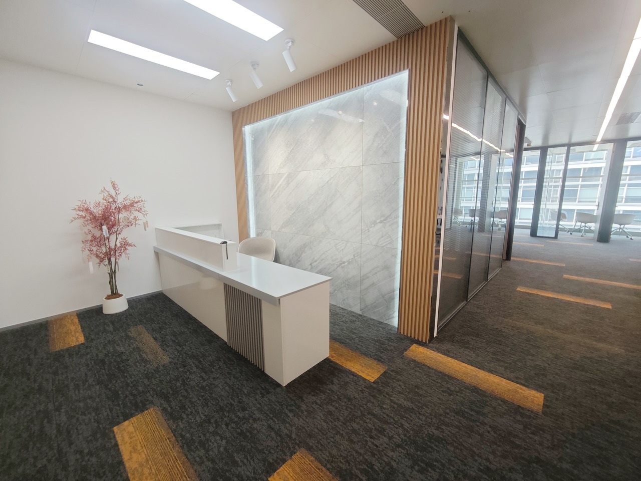 上海远洋财富中心二手房房源图片