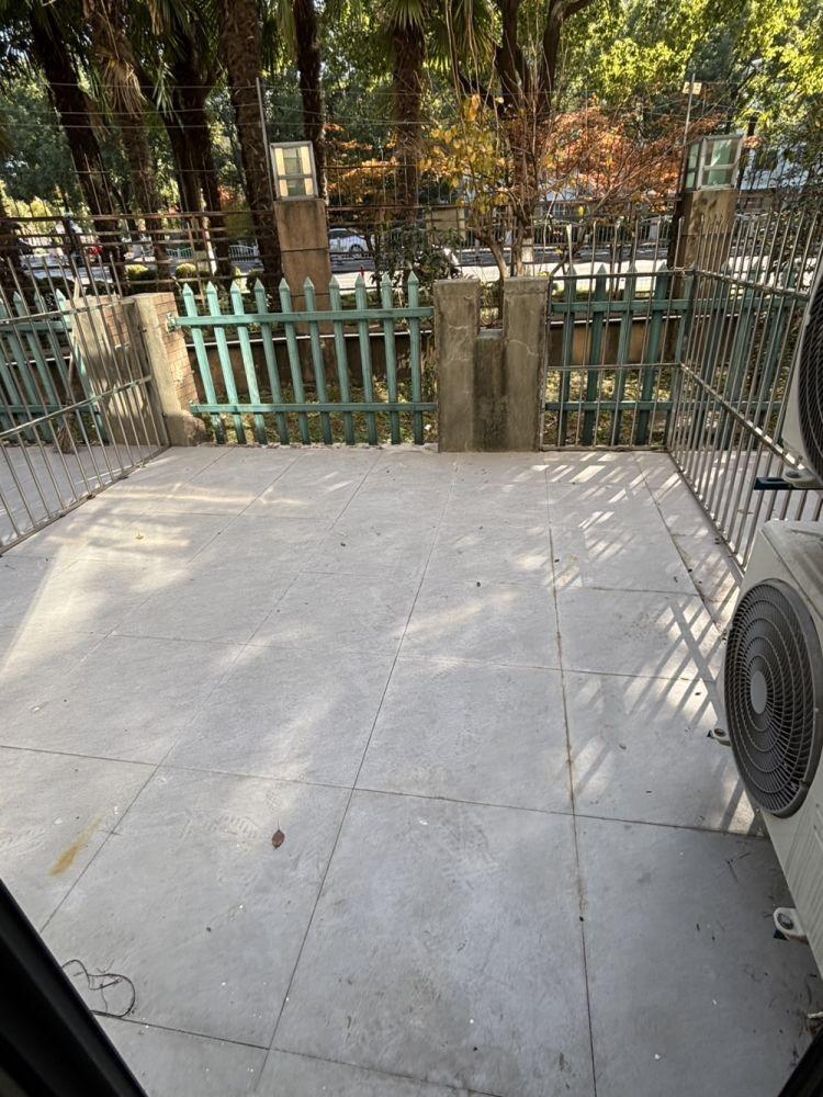 上海三鲁公路2868弄36号商业楼二手房房源图片