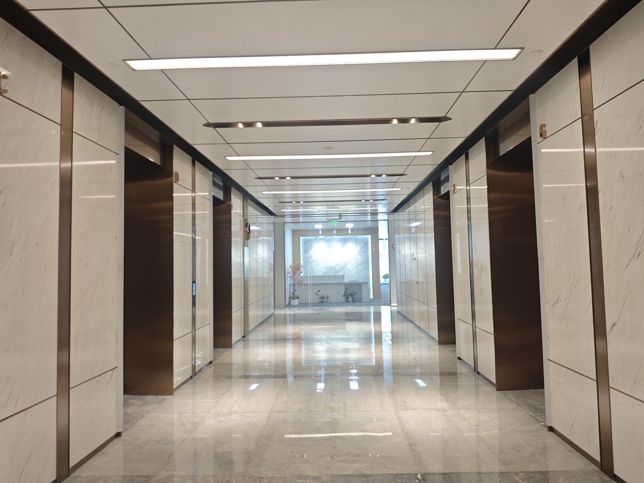 上海远洋财富中心二手房房源图片