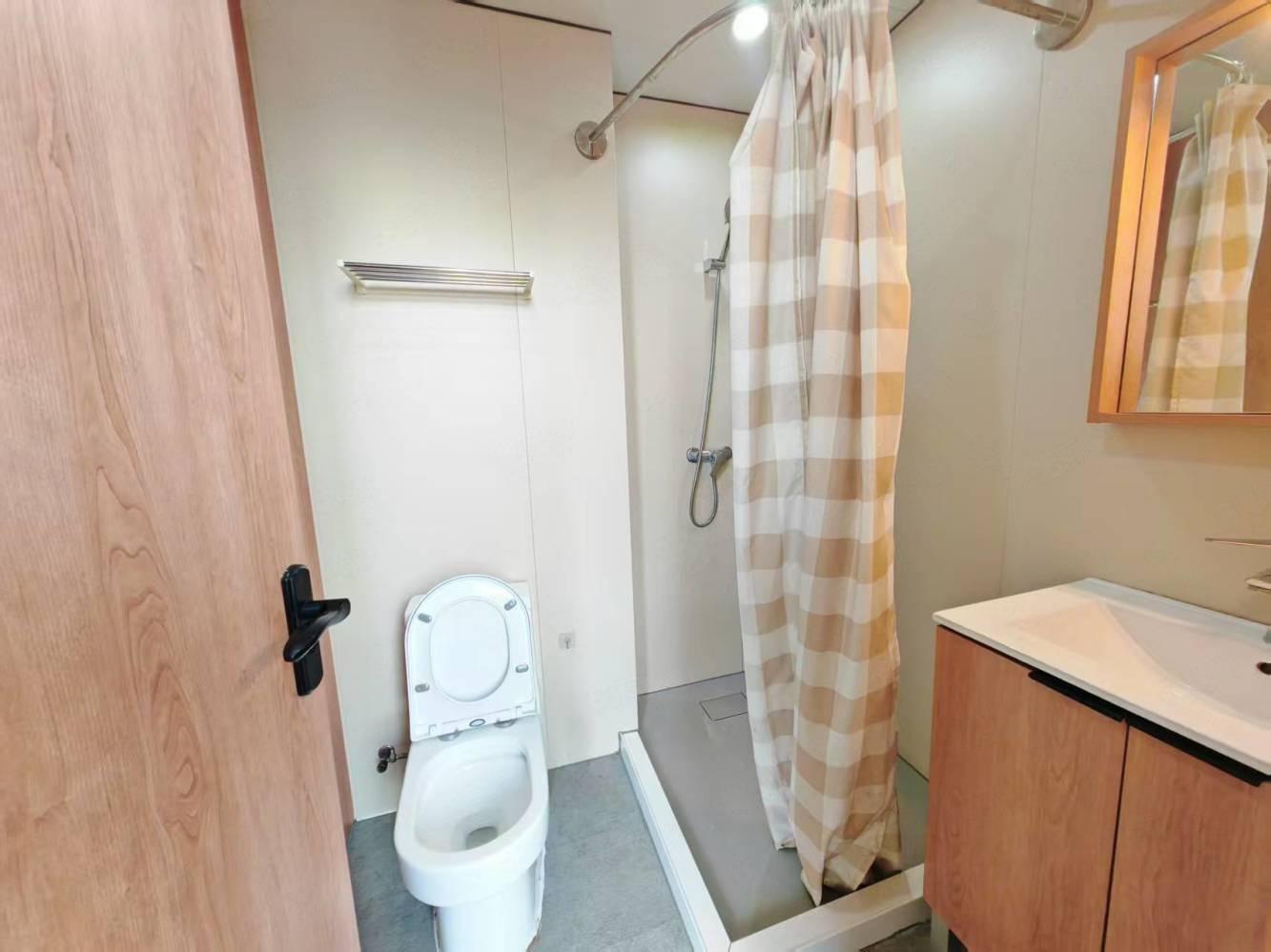 上海旺座新天地二手房房源图片