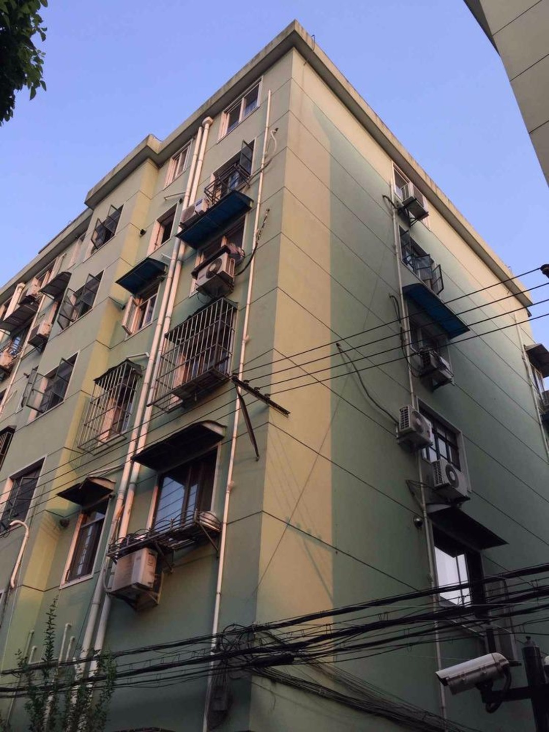 上海逸仙路1321弄3支弄小区二手房房源图片