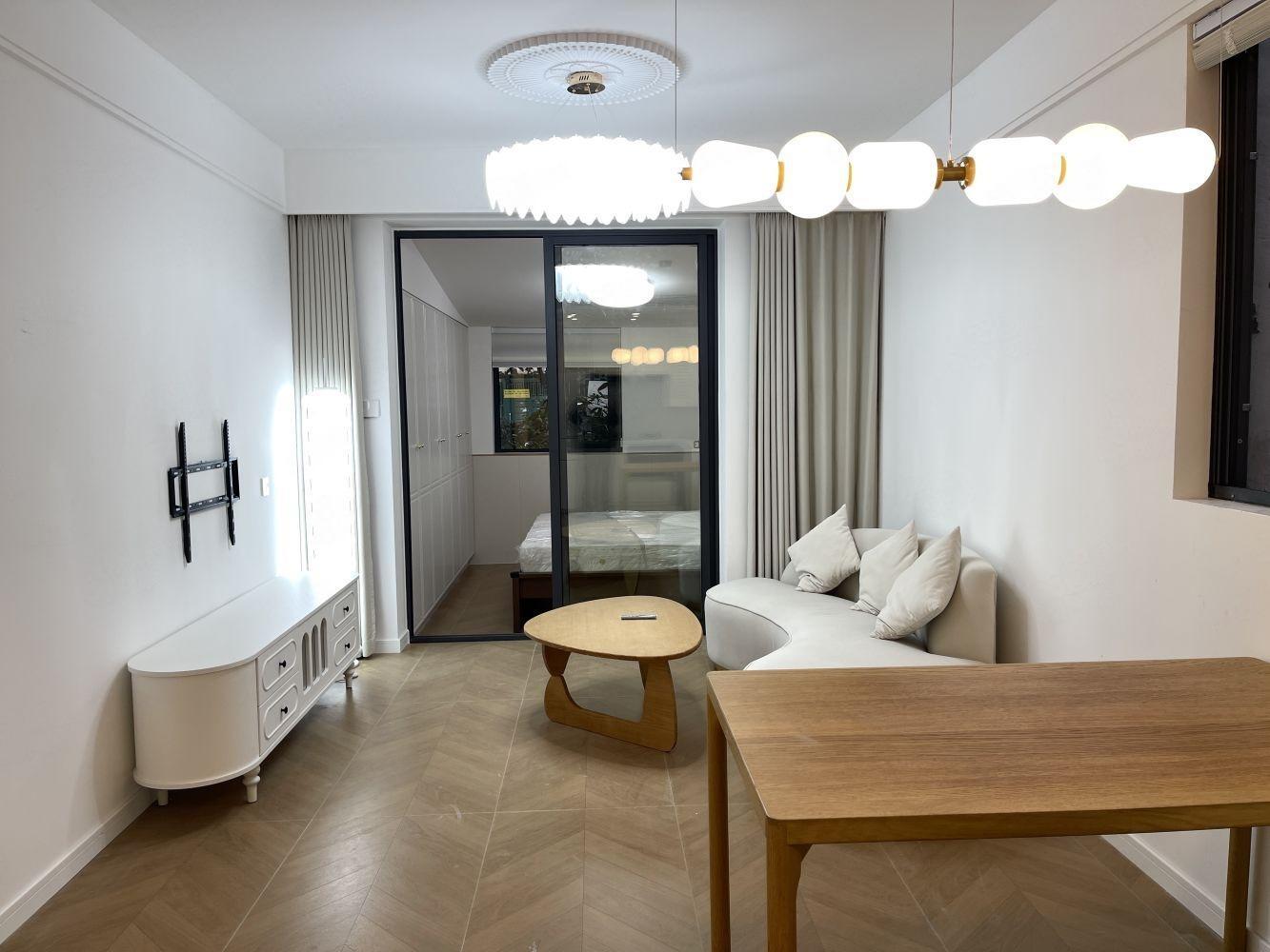 上海夏洛莉酒店二手房房源图片