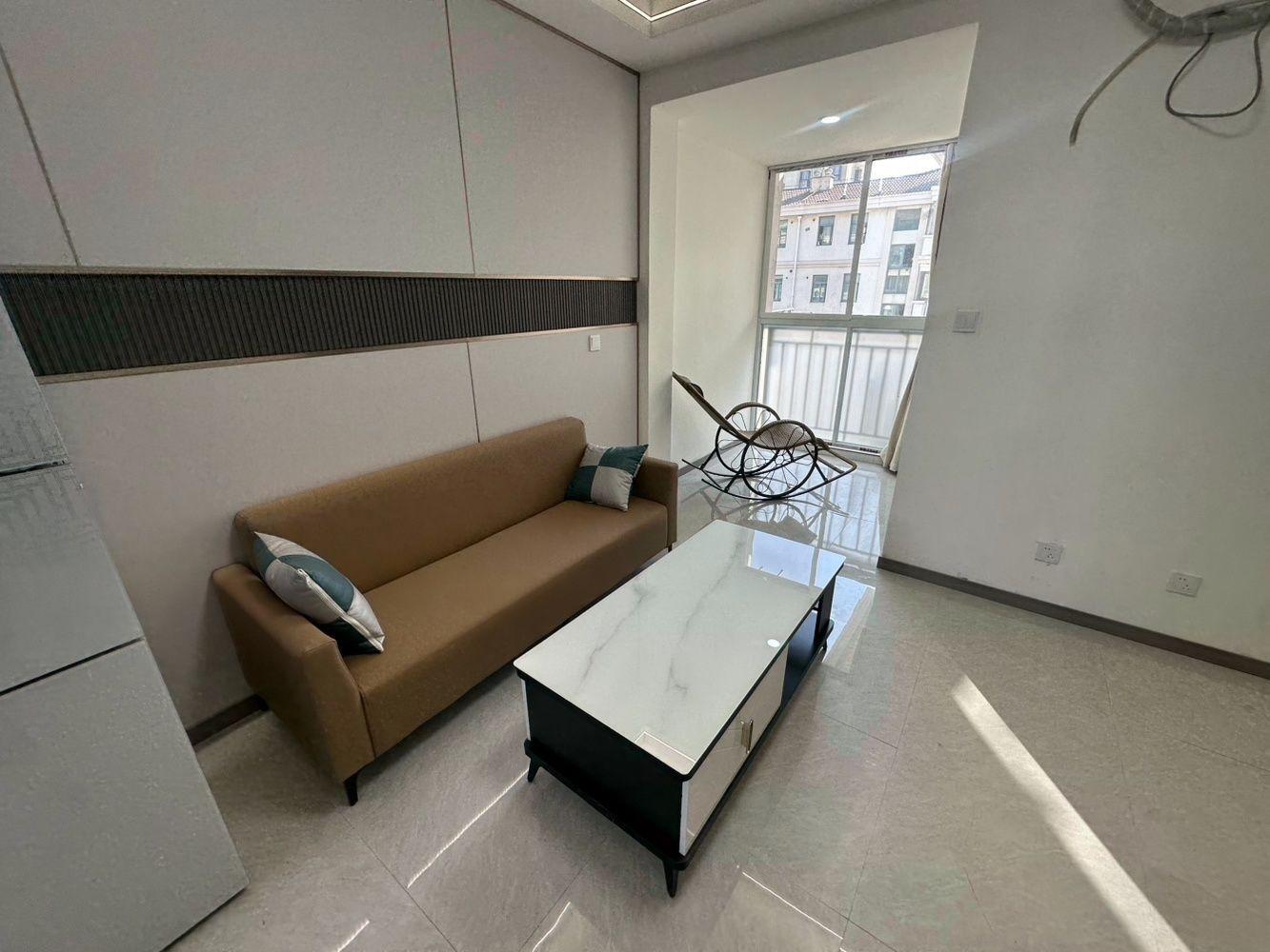 上海新高苑春园二手房房源图片