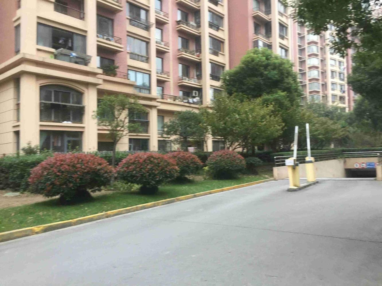 上海保利金爵公寓二手房房源图片