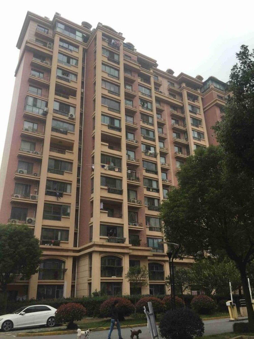 上海保利金爵公寓二手房房源图片