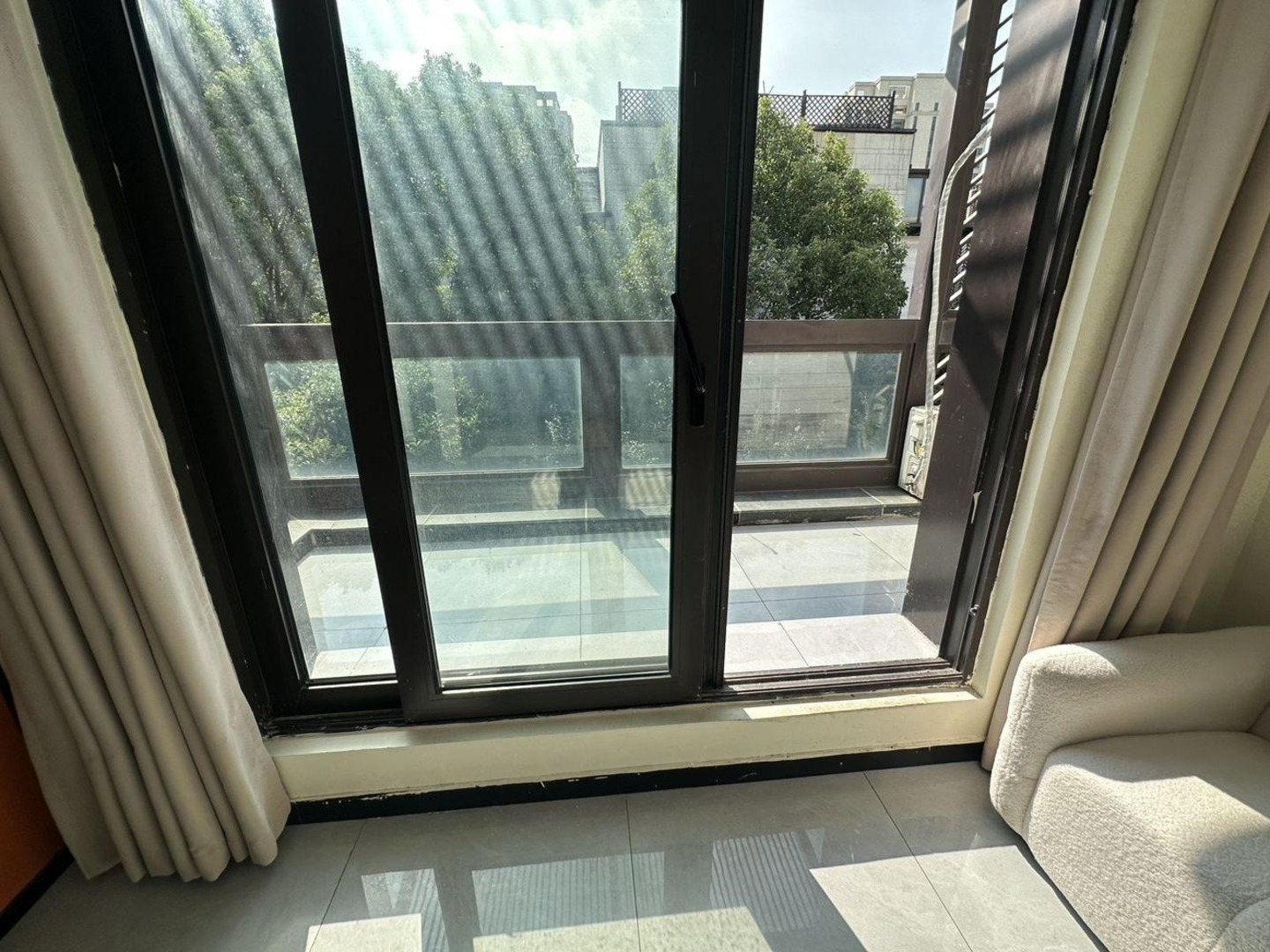 上海臻品嘉园(别墅)二手房房源图片