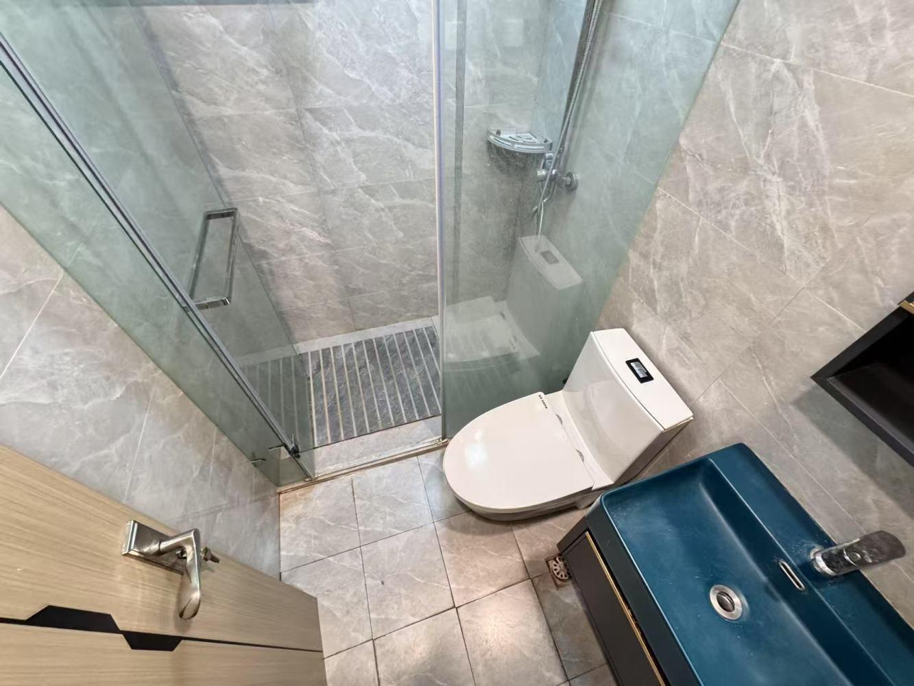 上海虬泾路9号楼二手房房源图片