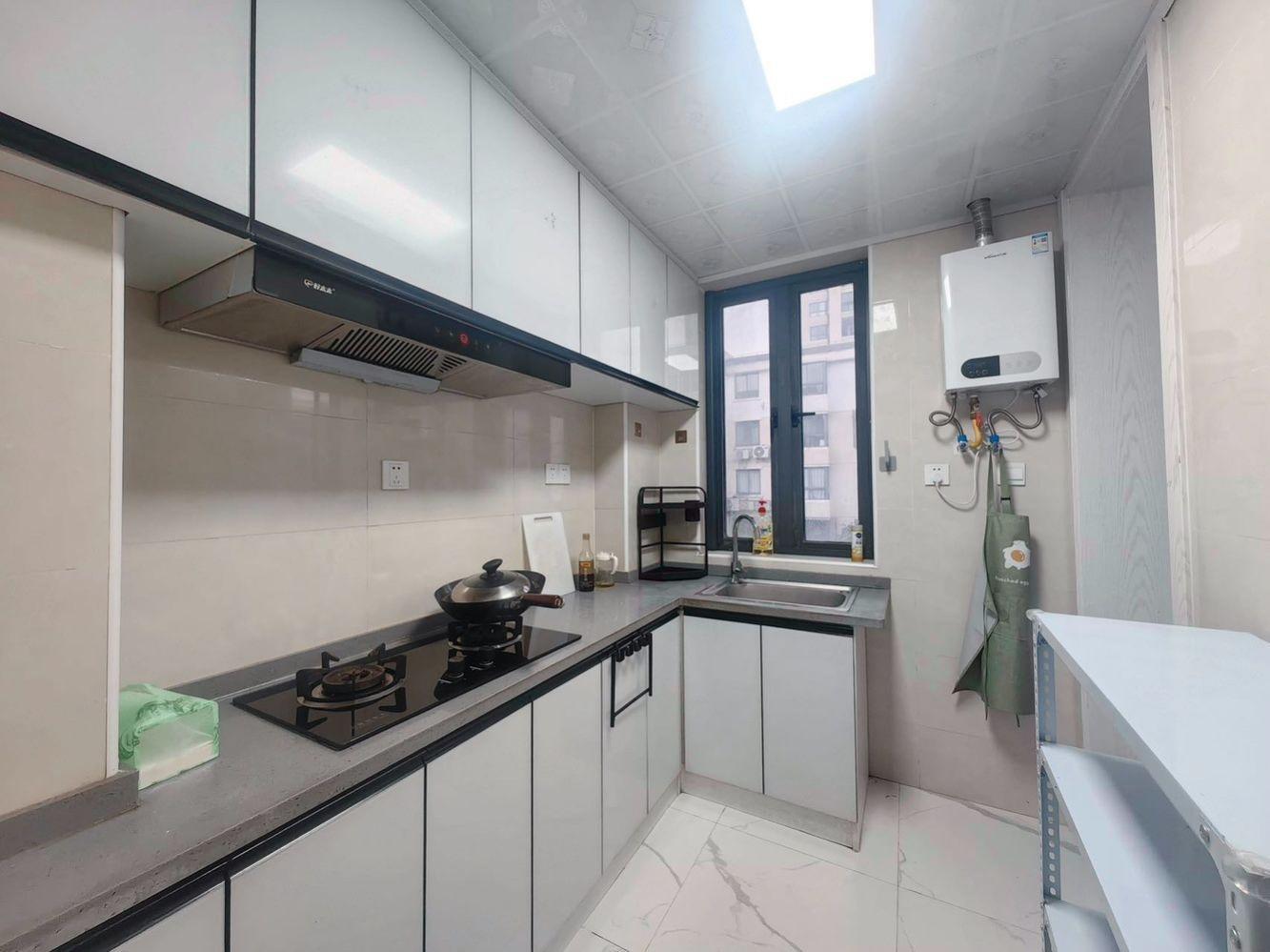 上海新高苑佳园二手房房源图片