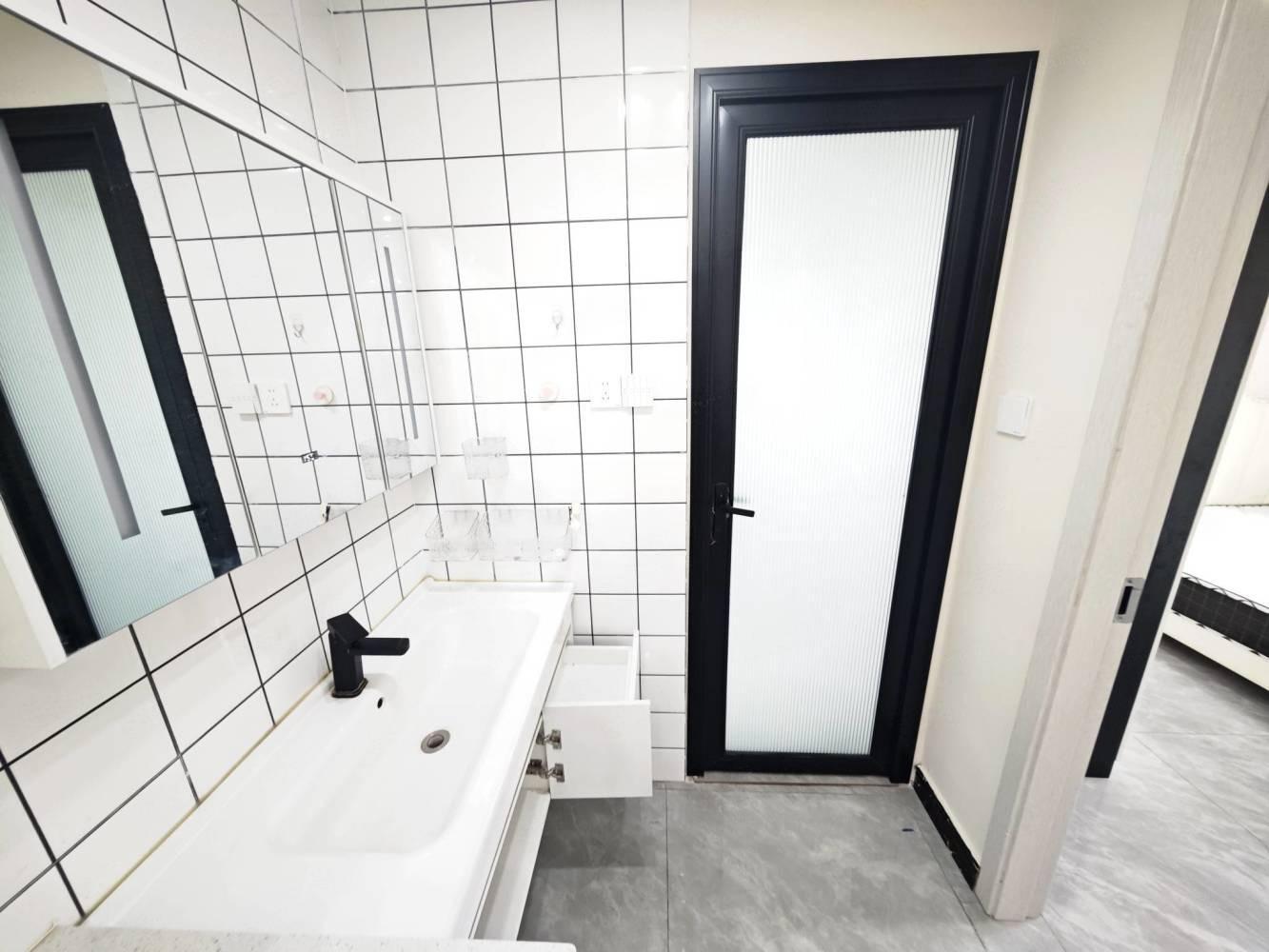 上海金海华城鸿明佳苑二手房房源图片