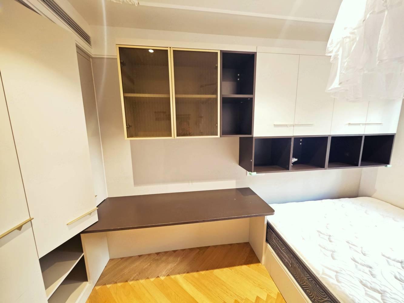 上海佩玛山丘二手房房源图片