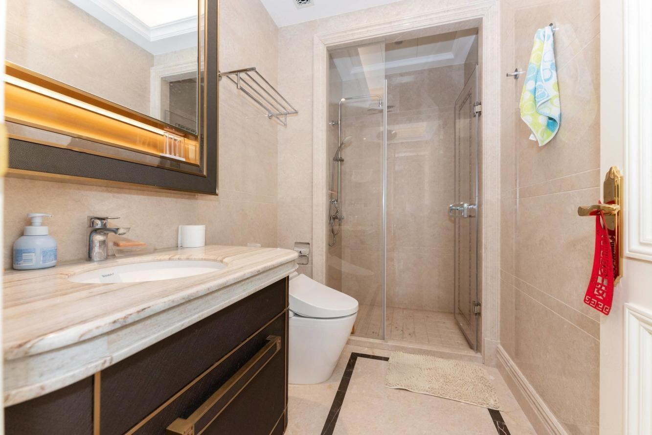 上海九龙仓静安壹号二手房房源图片