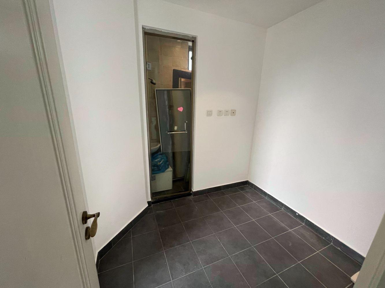 上海华山夏都苑二手房房源图片