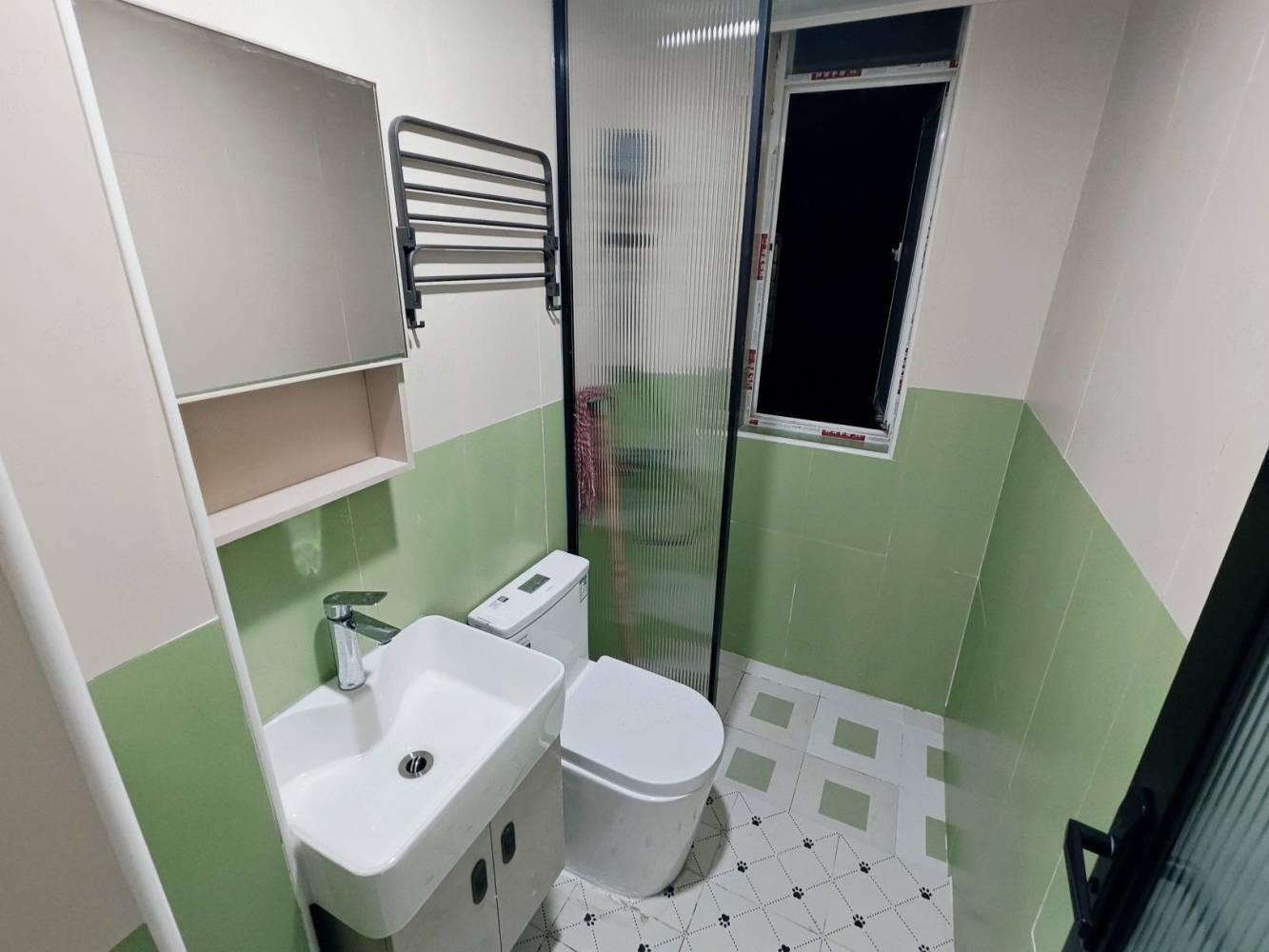 上海东南二村二手房房源图片