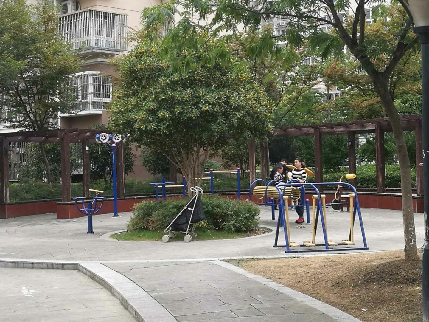 上海爱博七村二手房房源图片