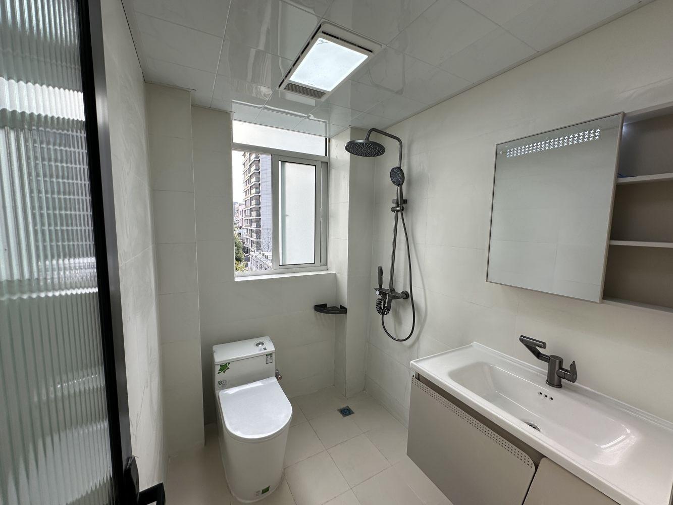 上海繁荣苑二手房房源图片