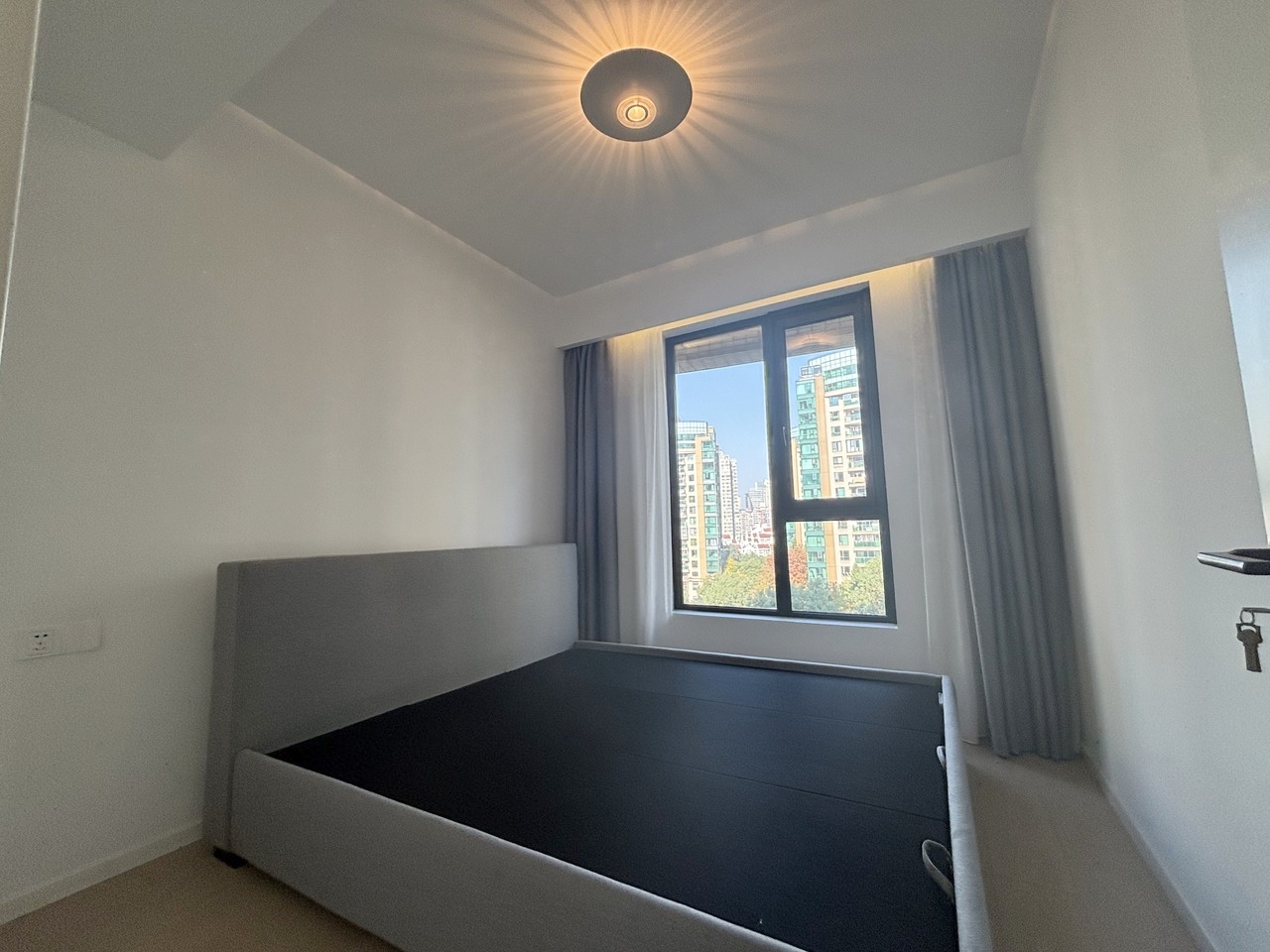 上海国际丽都城二手房房源图片