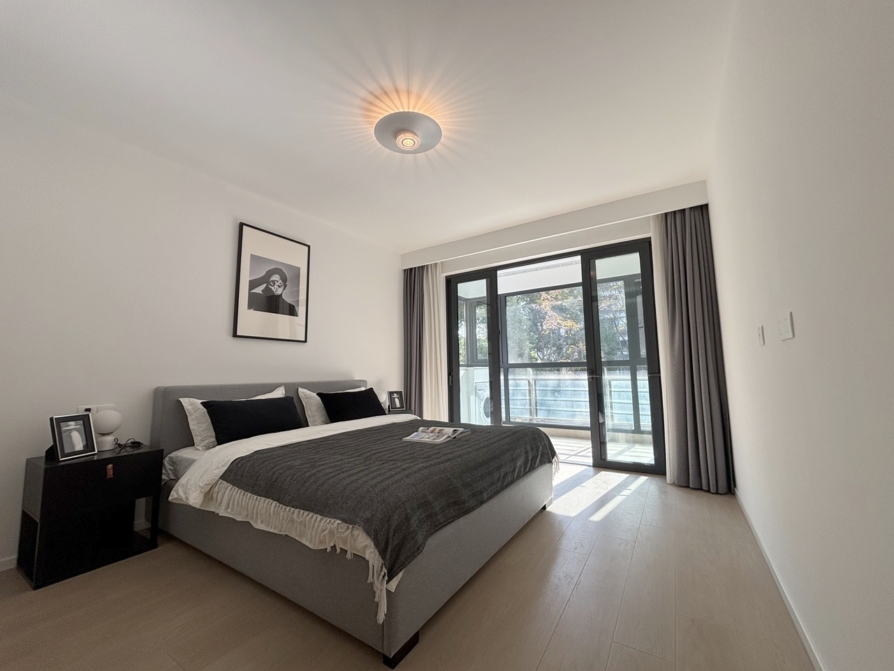 上海古北嘉年华庭(南区)二手房房源图片