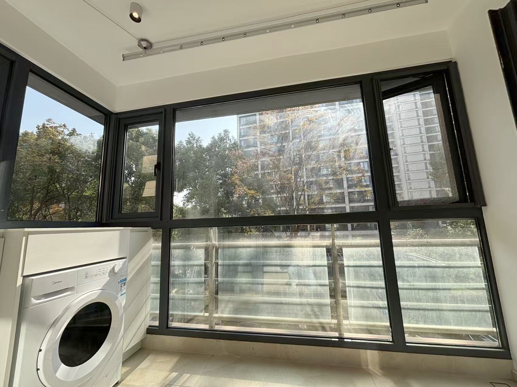 上海古北嘉年华庭(南区)二手房房源图片