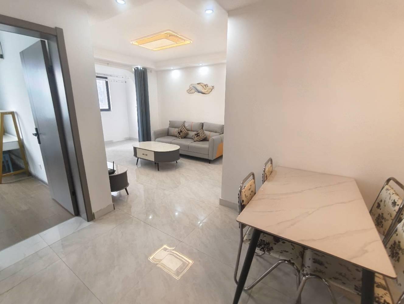 上海伴亭小区二手房房源图片