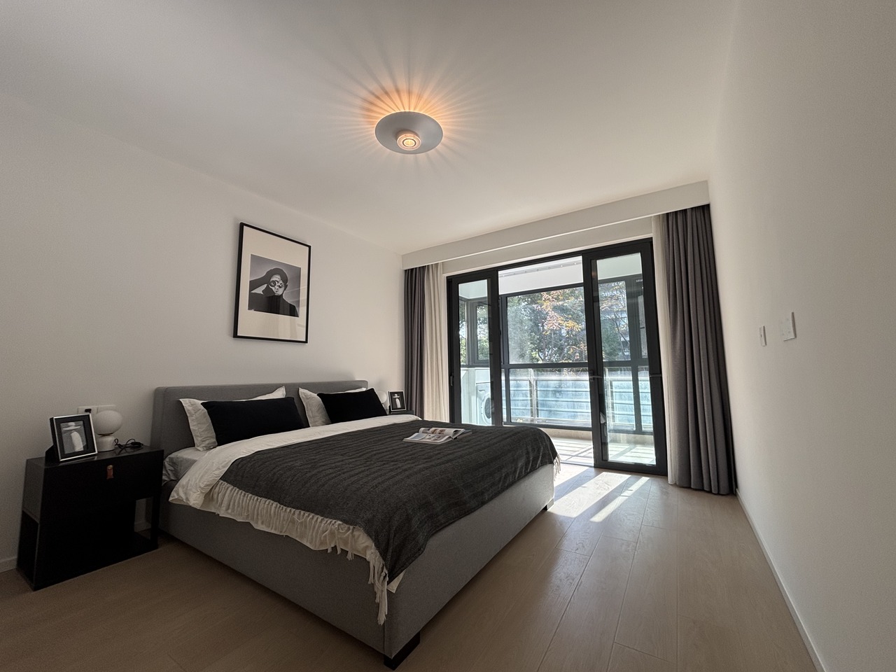 上海古北嘉年华庭(南区)二手房房源图片