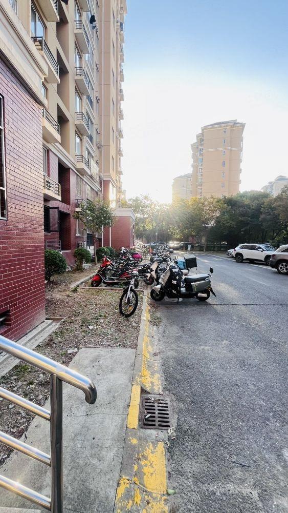 上海东智商务广场二手房房源图片