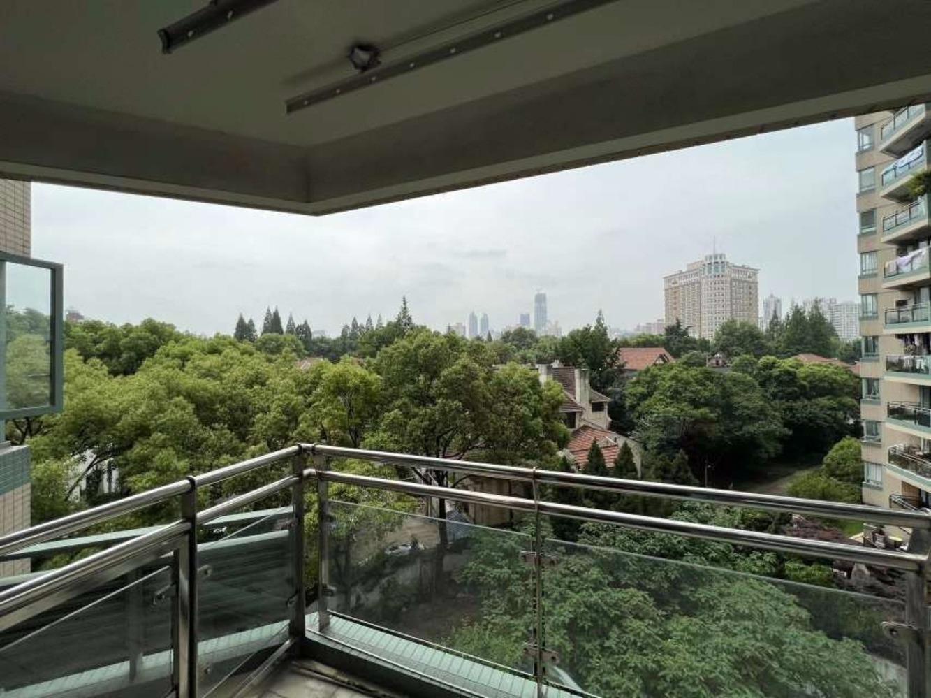 上海嘉里华庭二手房房源图片