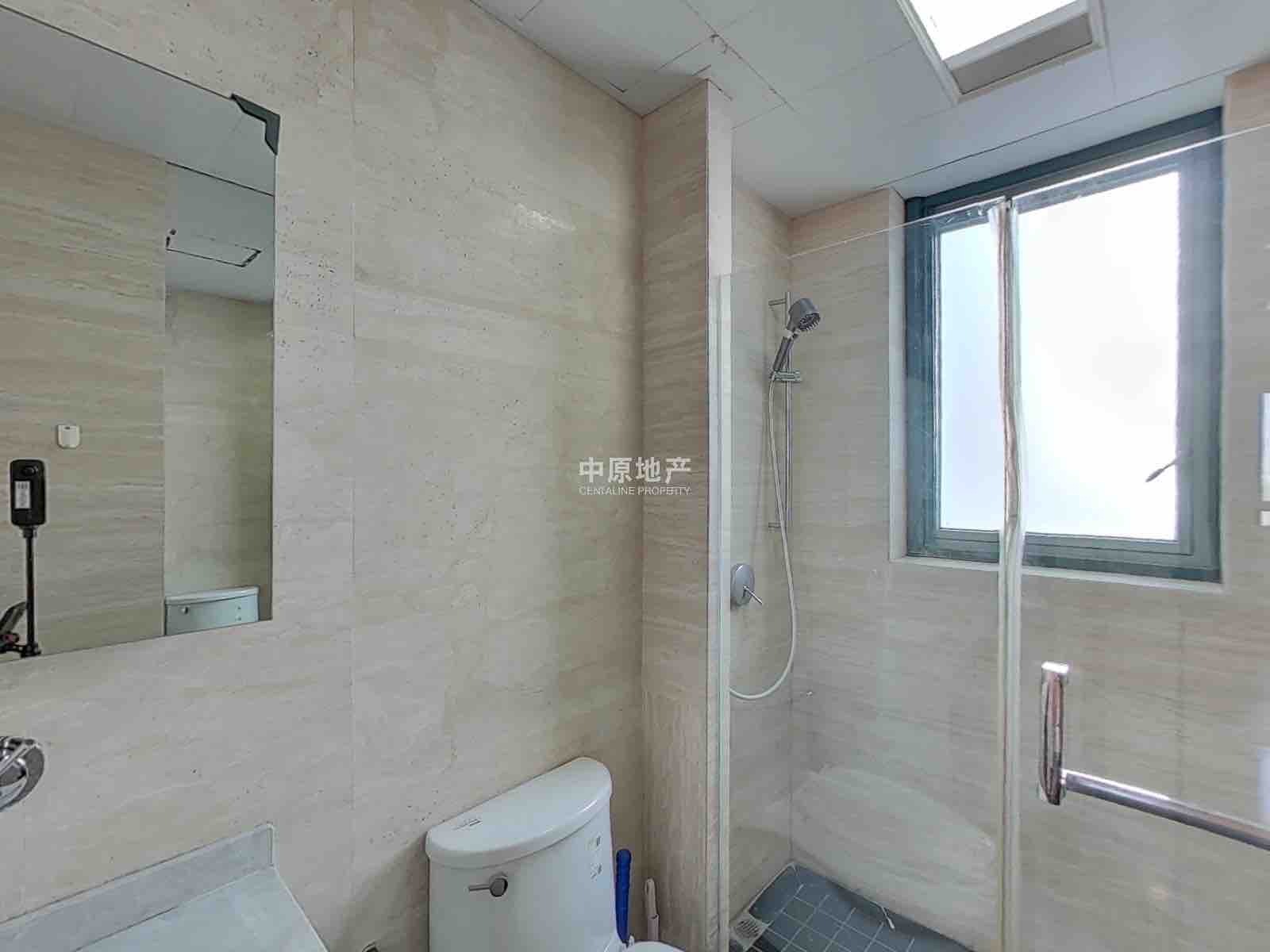 上海嘉里华庭二手房房源图片