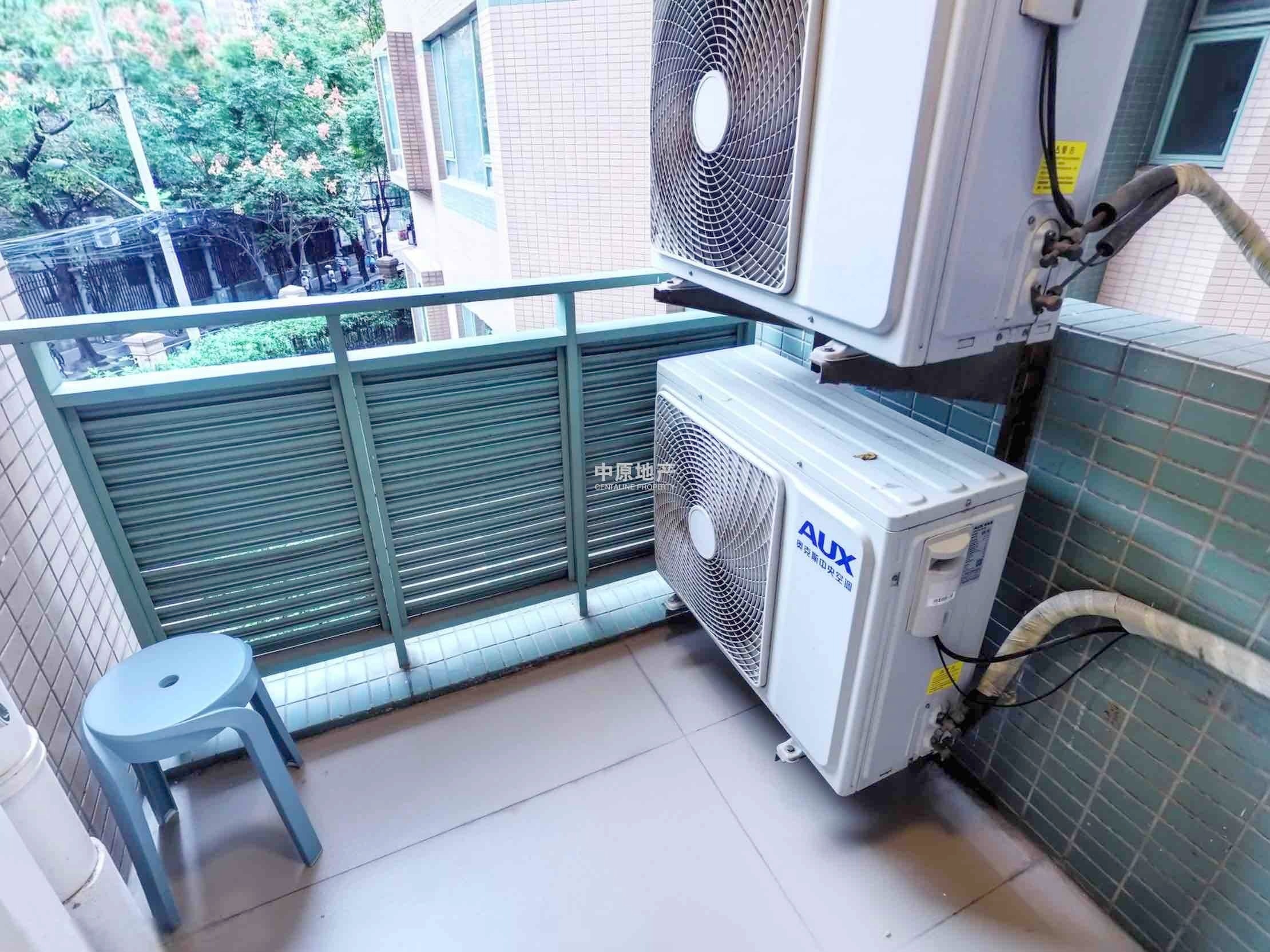 上海嘉里华庭二手房房源图片