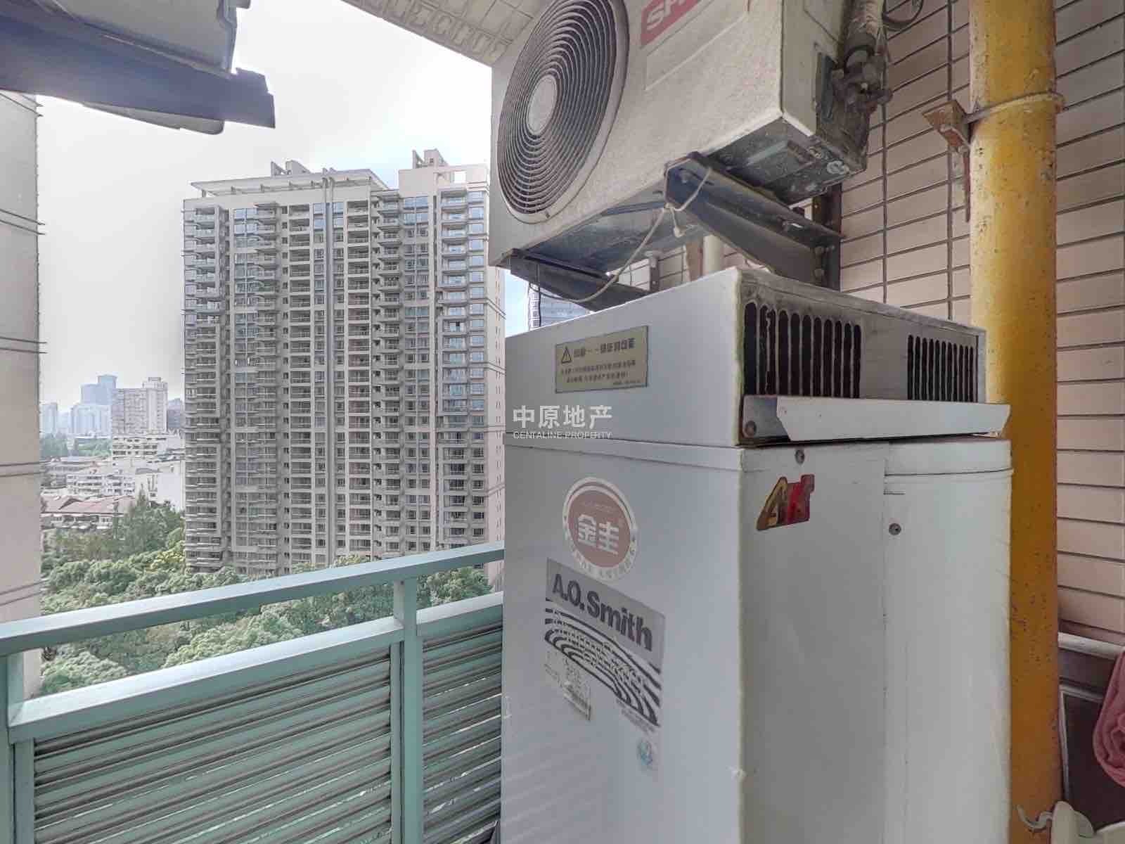 上海嘉里华庭二手房房源图片