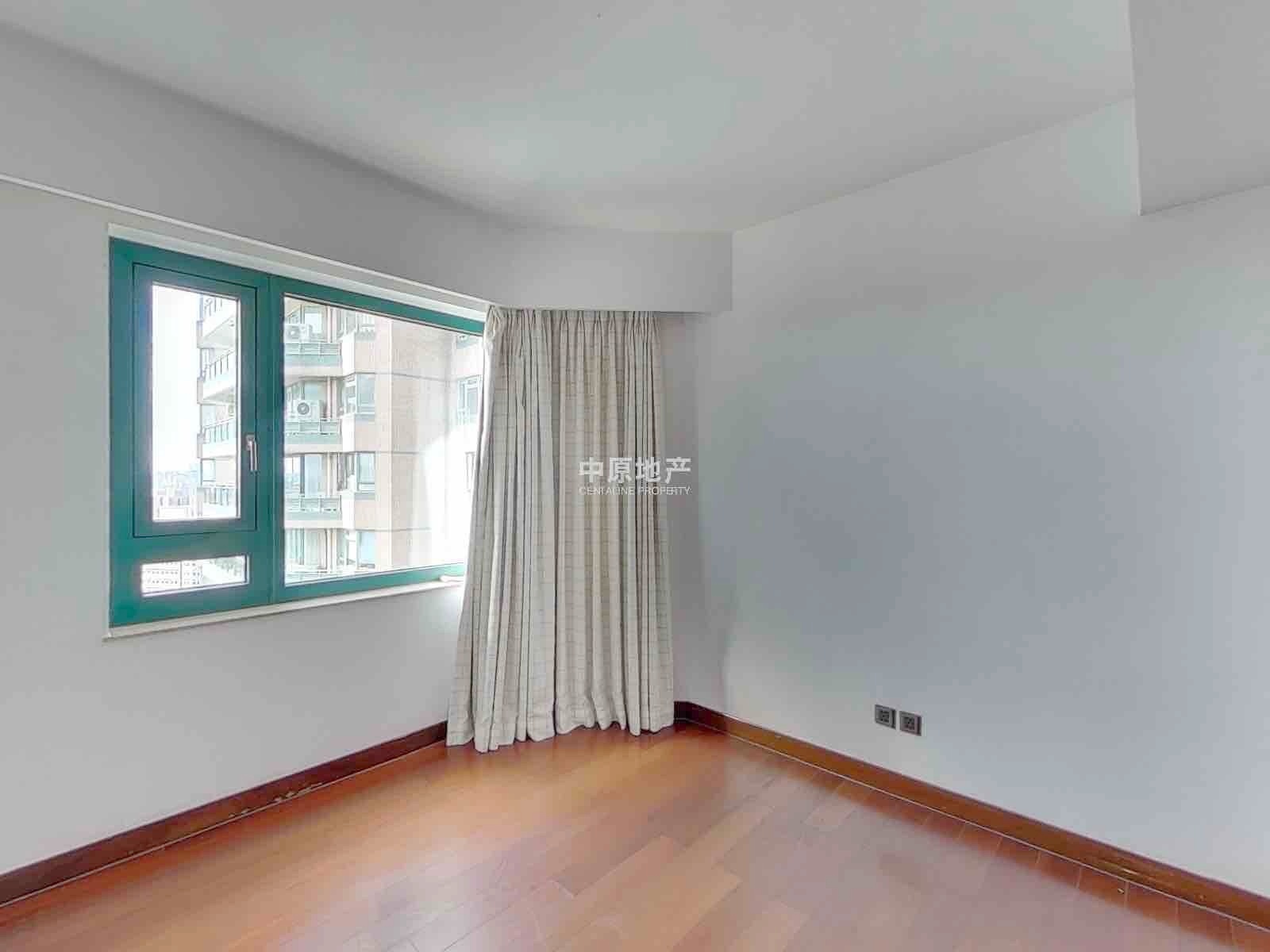 上海嘉里华庭二手房房源图片