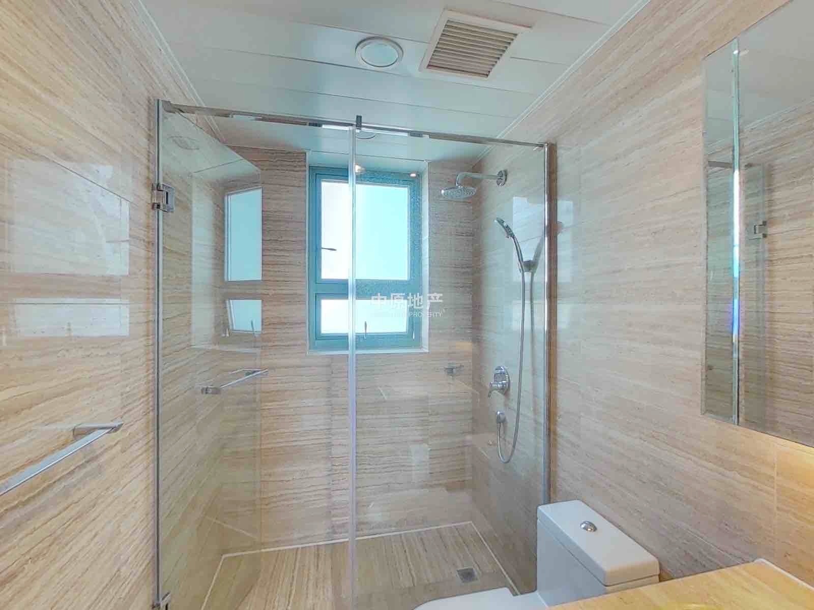 上海嘉里华庭二手房房源图片