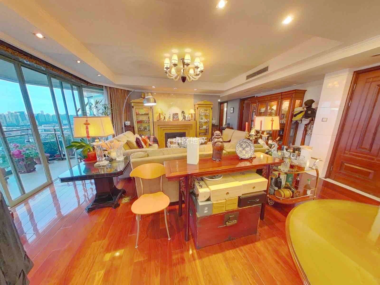 上海嘉里华庭二手房房源图片