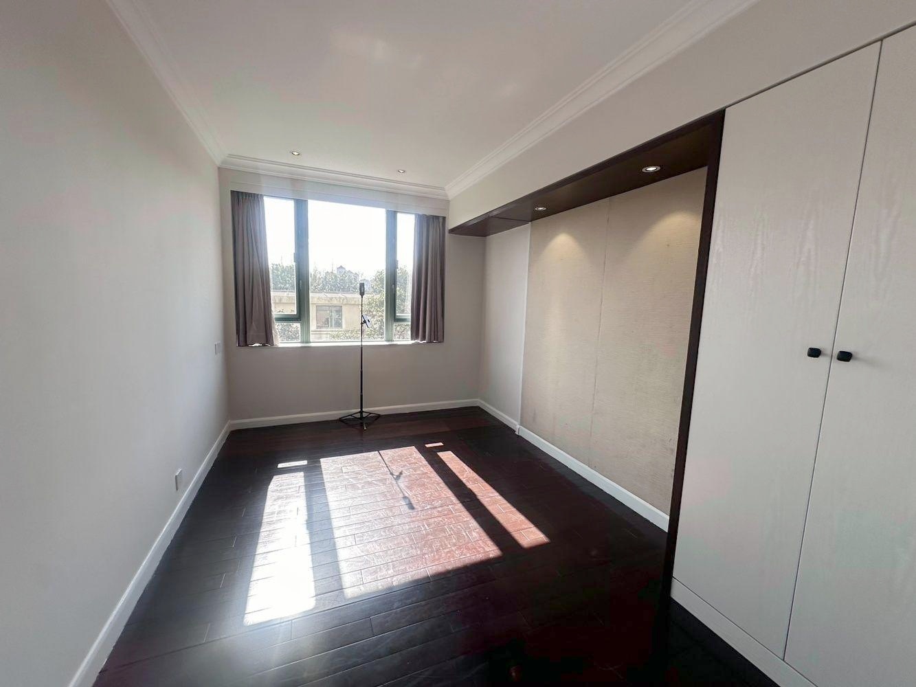 上海嘉里华庭二手房房源图片