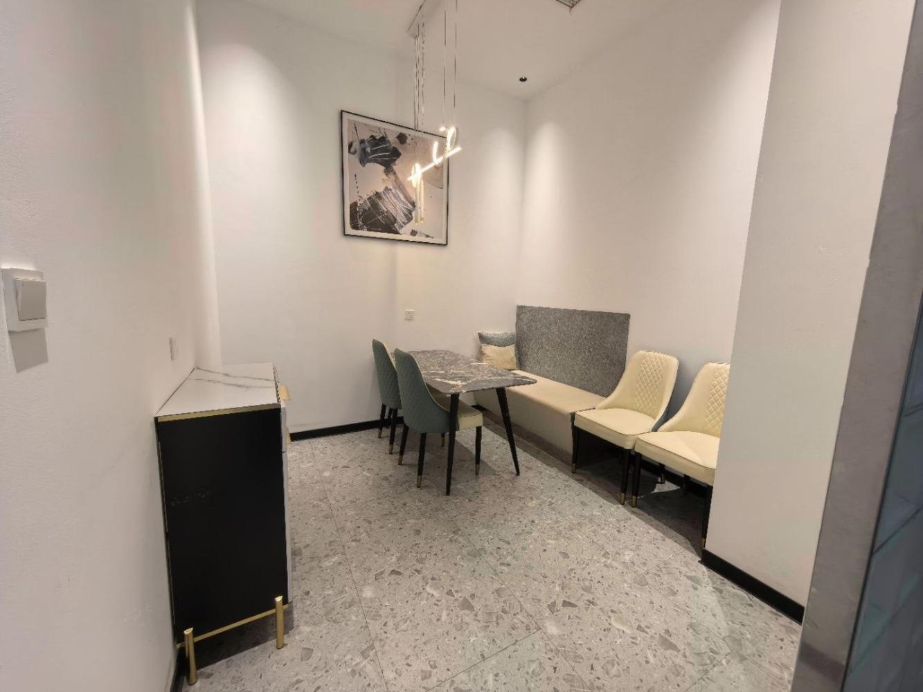 上海宝钢浦东国贸大厦二手房房源图片