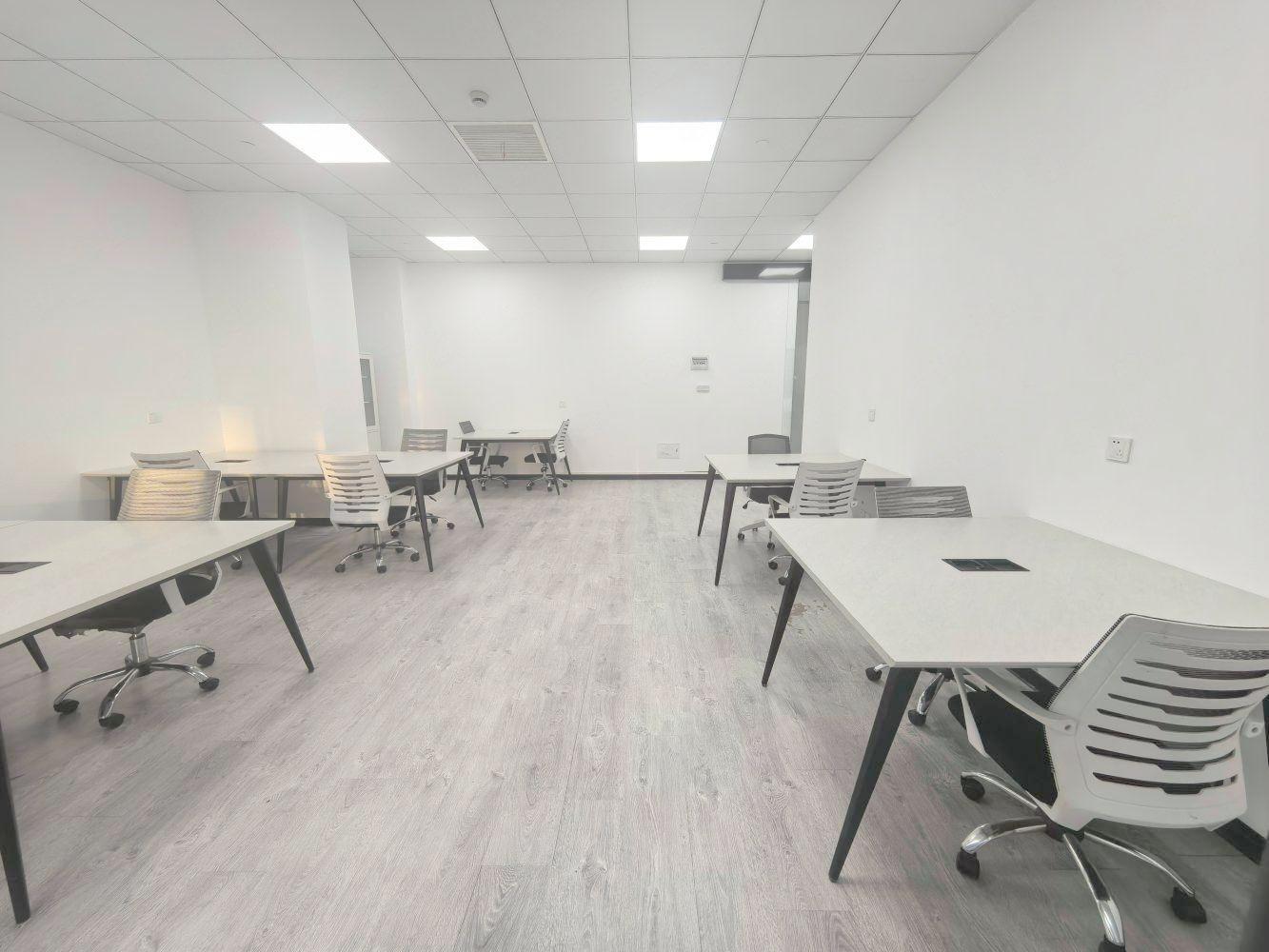 上海宝钢浦东国贸大厦二手房房源图片