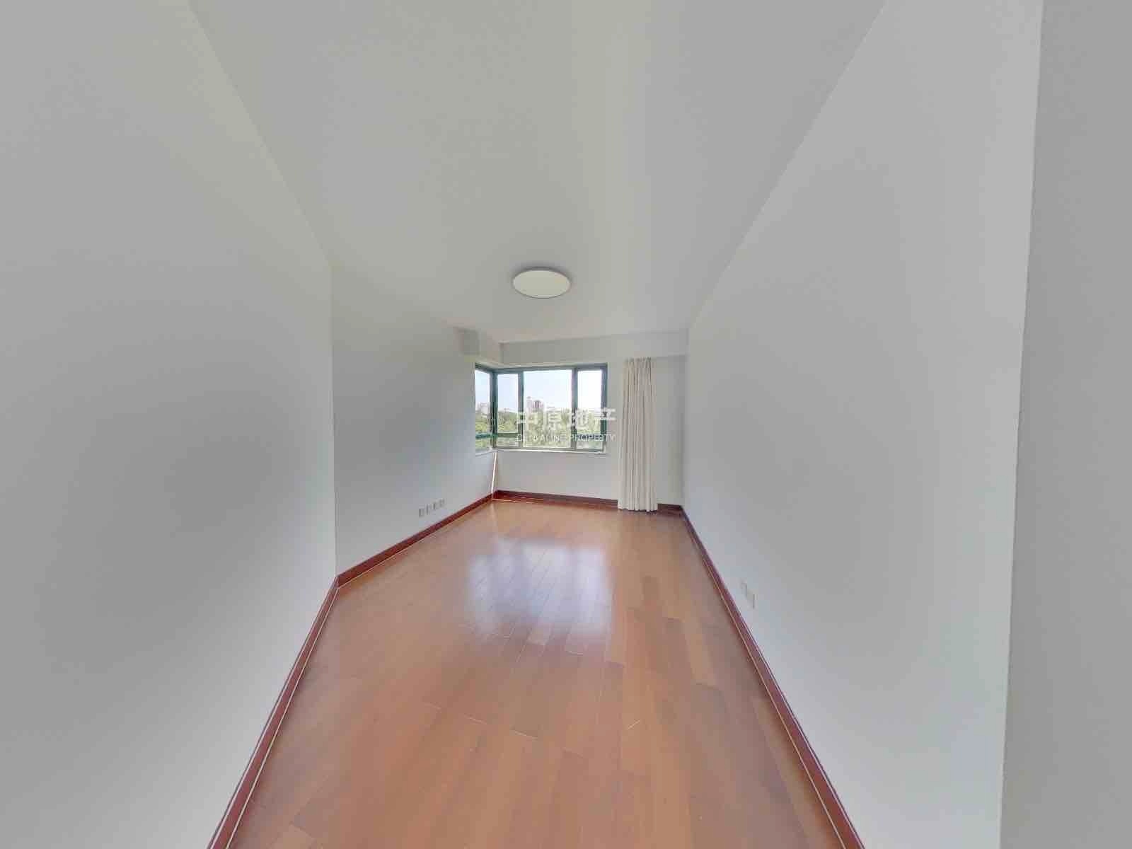 上海嘉里华庭二手房房源图片