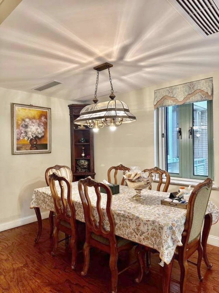 上海嘉里华庭二手房房源图片