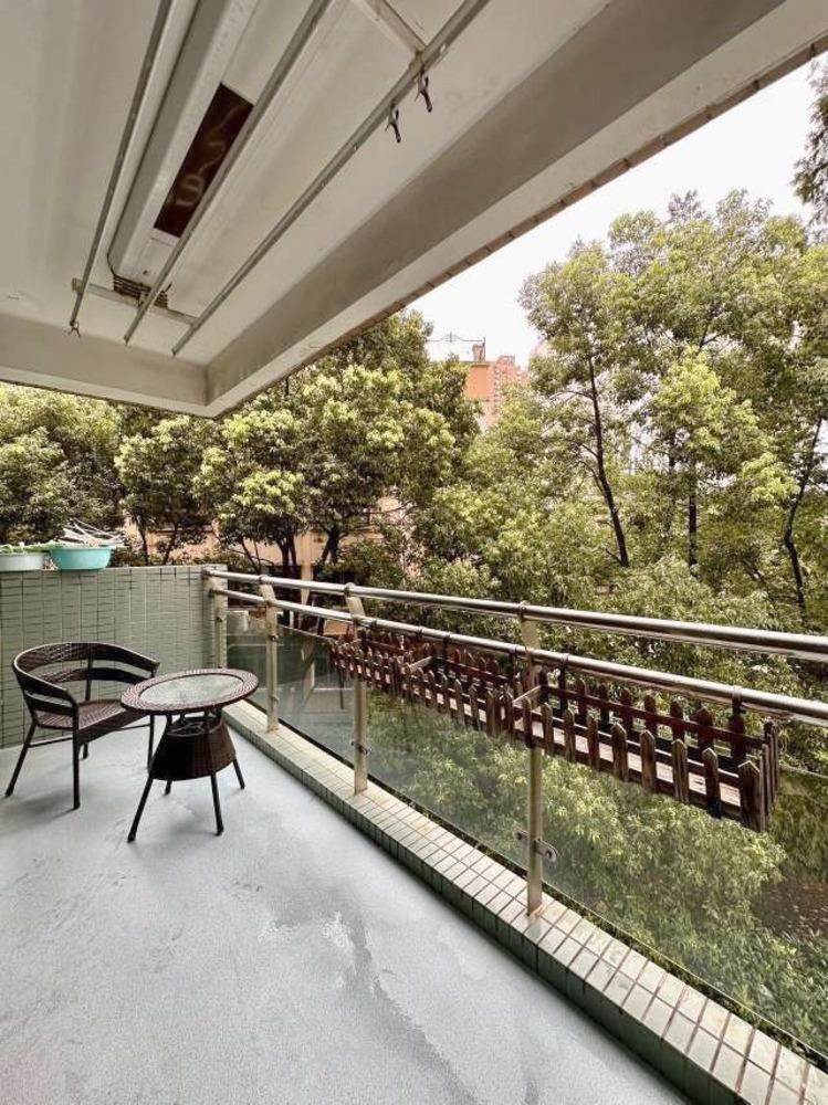 上海嘉里华庭二手房房源图片