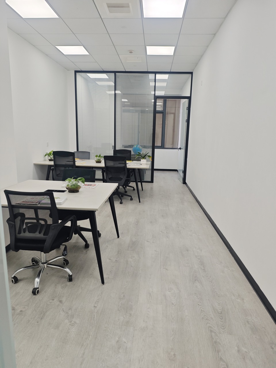 上海宝钢浦东国贸大厦二手房房源图片