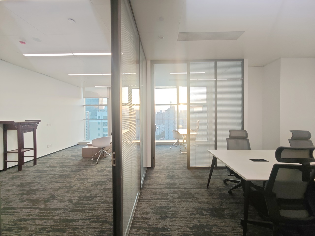 上海静安MOHO二手房房源图片