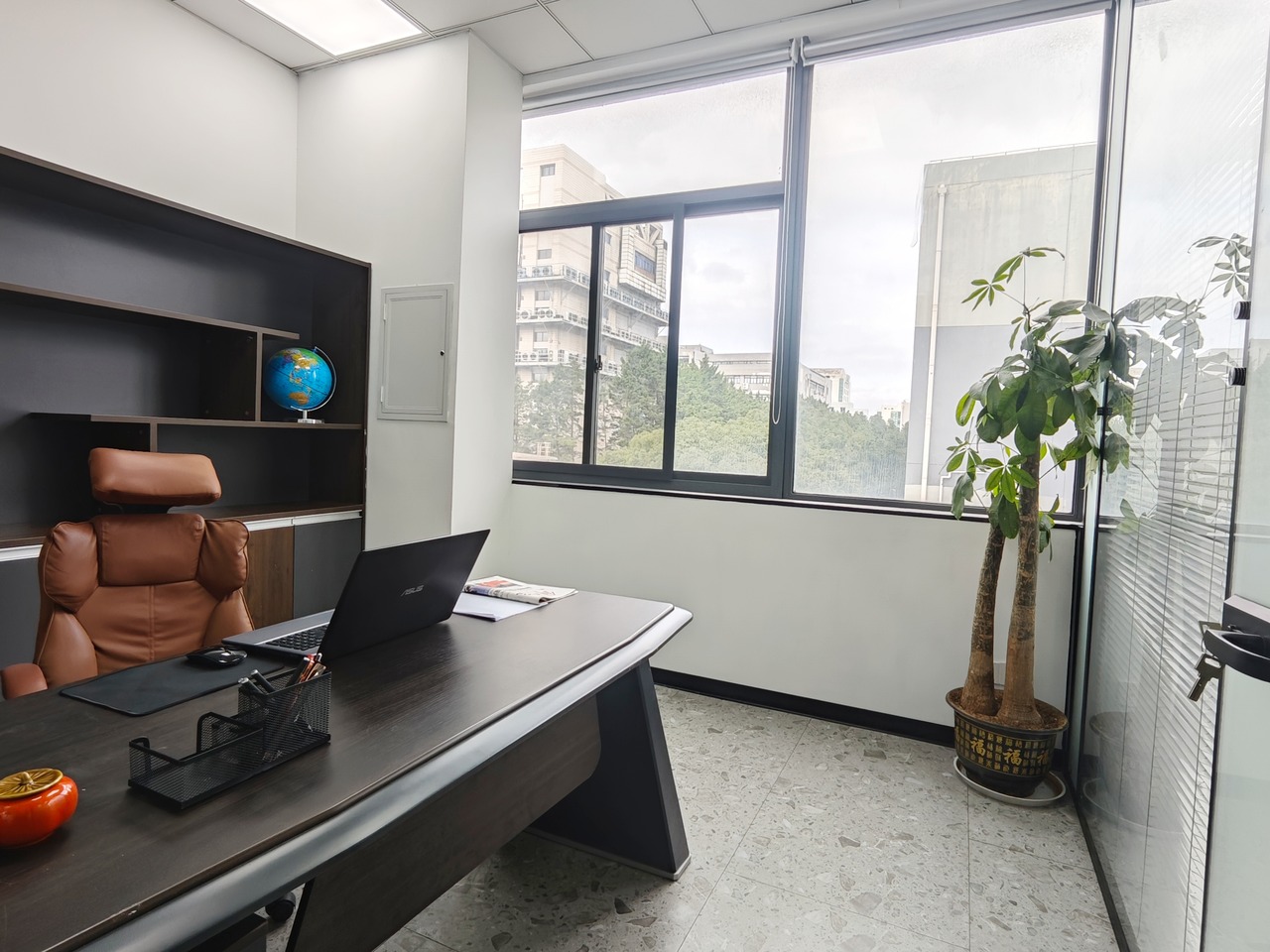 上海宝钢浦东国贸大厦二手房房源图片