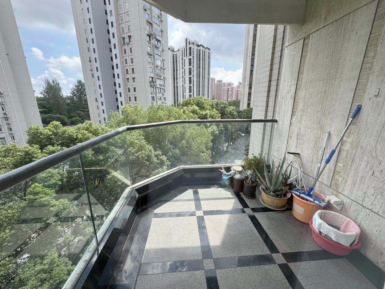 上海华山夏都苑二手房房源图片