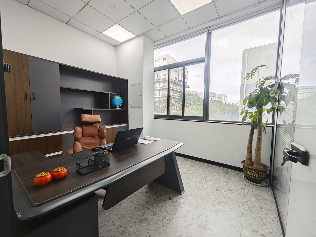 上海宝钢浦东国贸大厦二手房房源图片