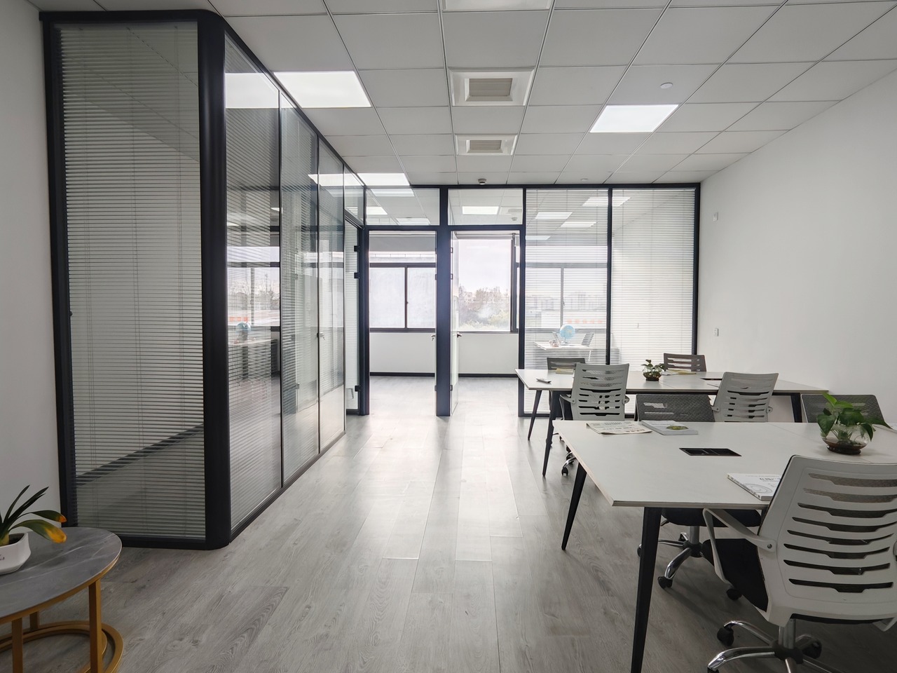 上海宝钢浦东国贸大厦二手房房源图片