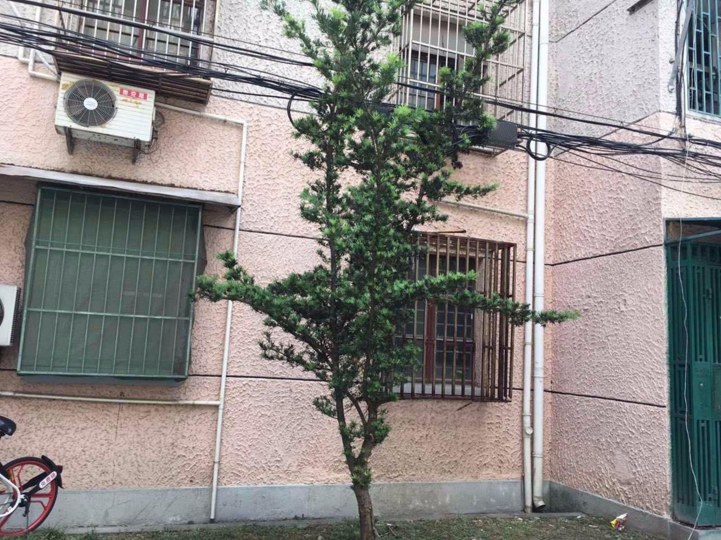 上海凯旋路106-138号小区二手房房源图片