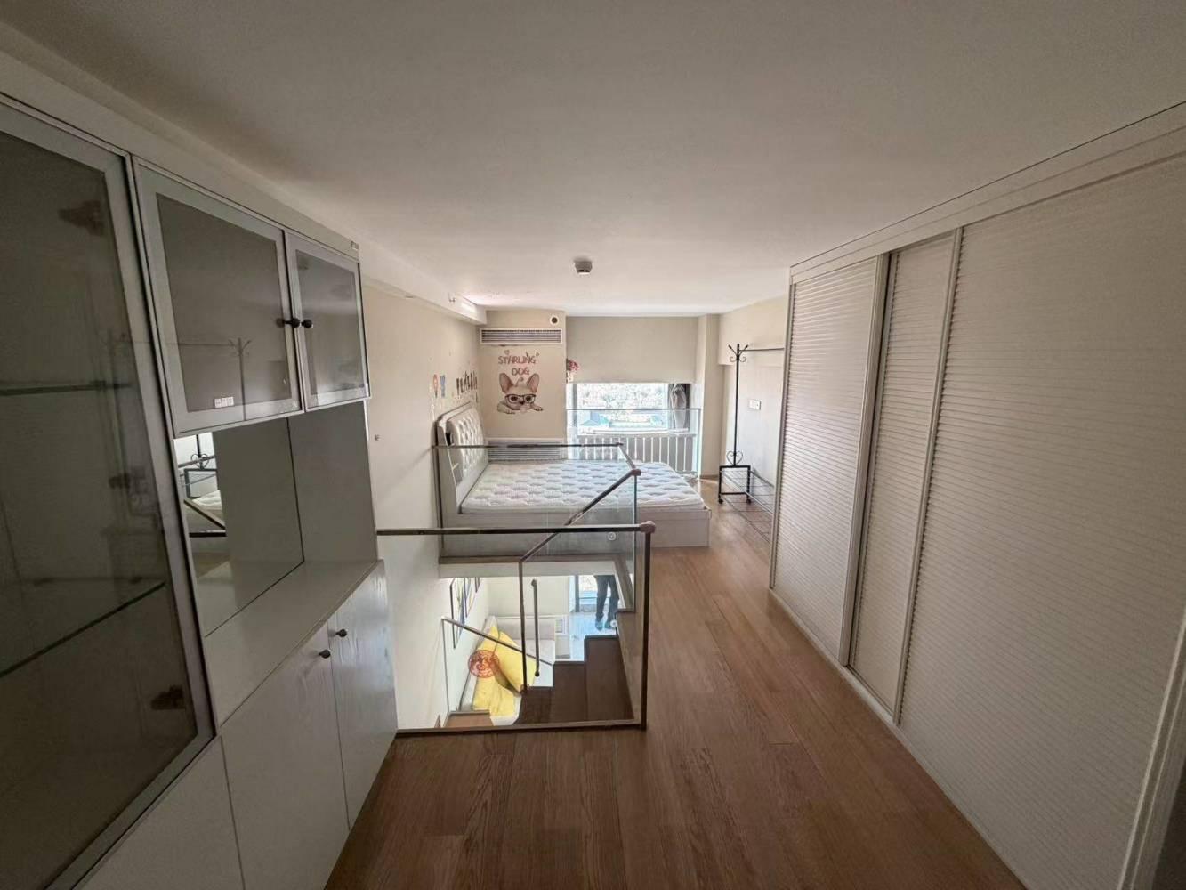 上海恒生万鹂广场二手房房源图片