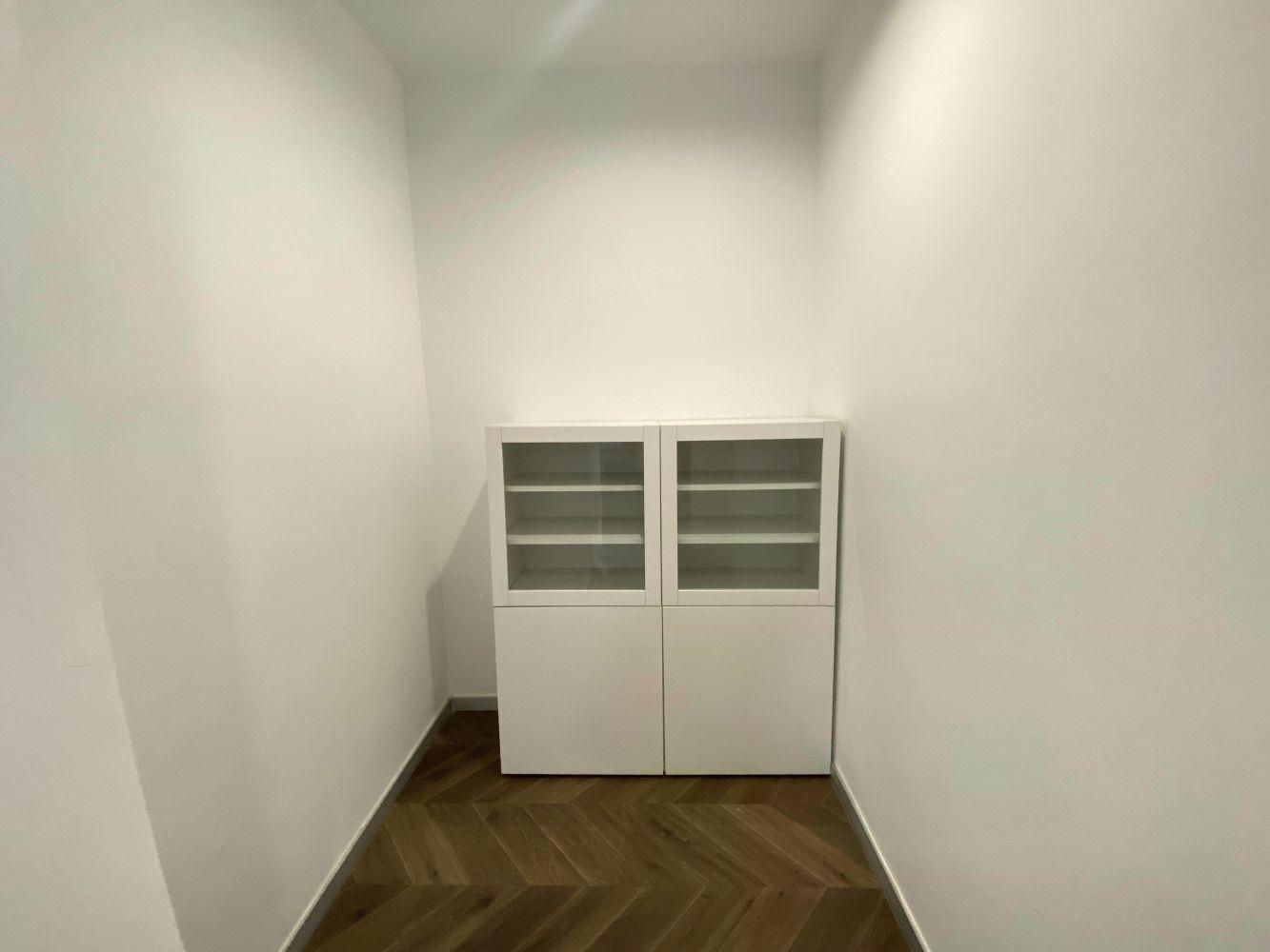 上海金鹿大楼二手房房源图片